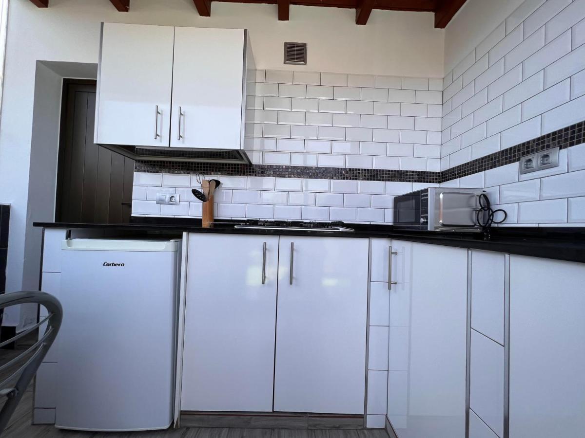 Estudio Agradable, Con Jacuzzi, Terraza Y Barbacoa, Totalmente Independiente Apartamento Corralejo Exterior foto