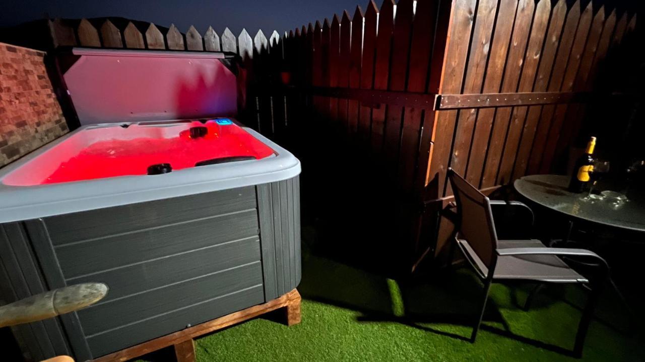 Estudio Agradable, Con Jacuzzi, Terraza Y Barbacoa, Totalmente Independiente Apartamento Corralejo Exterior foto