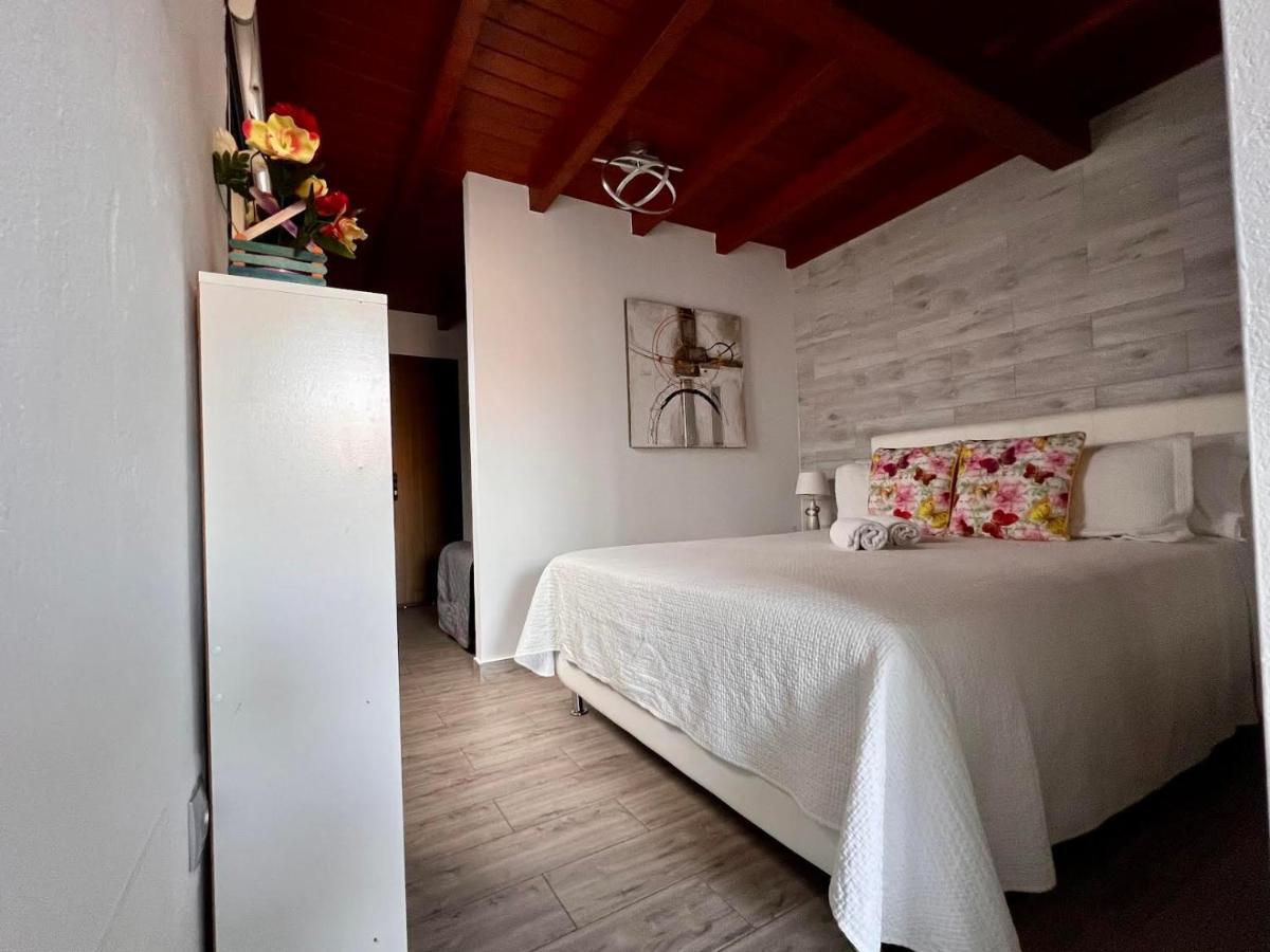 Estudio Agradable, Con Jacuzzi, Terraza Y Barbacoa, Totalmente Independiente Apartamento Corralejo Exterior foto